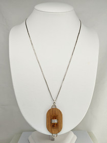 Vintage puinen riipus Itä-meren Meripihkalla