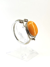 Baltic bracelet with big Amber 