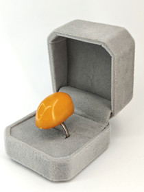 Vintage Baltic Amber ring  