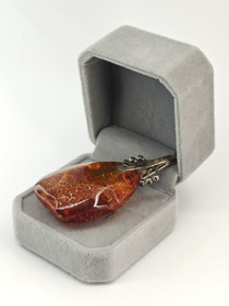 Vintage pendant with big Baltic Amber 