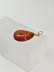 Vintage pendant with Baltic Amber 