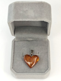 Vintage heart pendant with Baltic Amber 