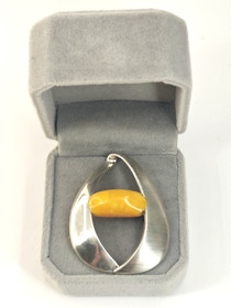Vintage silver Baltic amber pendant