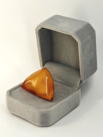 Vintage Baltic amber brooch