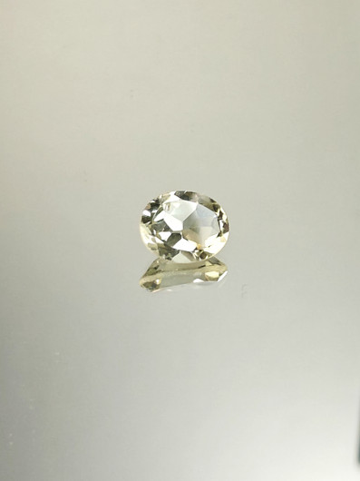Prasioliitti 3,3 ct ovaali