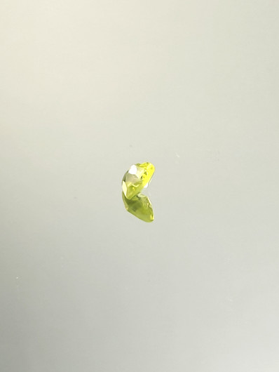 Peridootti 0,3 ct sydän