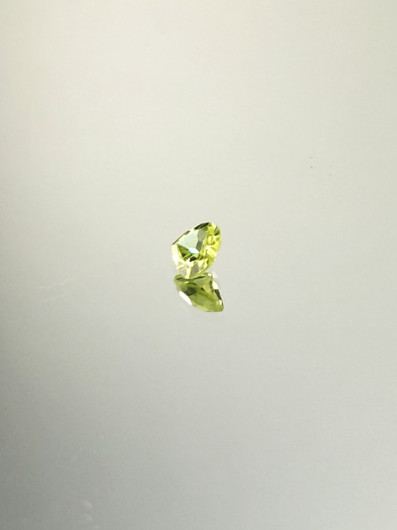 Peridootti 0,3 ct sydän