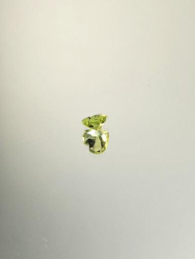 Peridootti 0,3 ct sydän