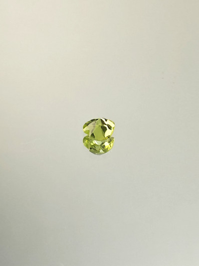 Peridootti 0,3 ct sydän