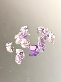 Ametisti erä ( 6 x 4 -5 x 3 mm ) pisara