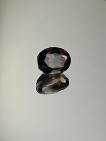 Smoky Quartz 7,7 ct oval