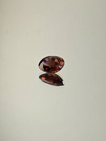 Zircon 1,7 ct oval
