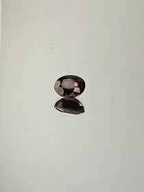 Zircon 1,3 ct oval