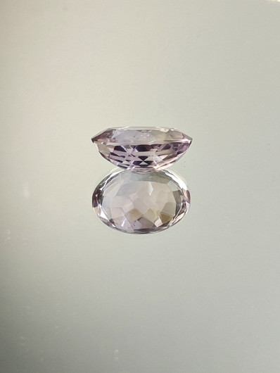 Amethyst 11,6 ct, oval