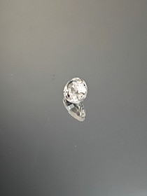 Zircon 1,9 ct oval