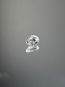 Zircon 1,8 ct oval