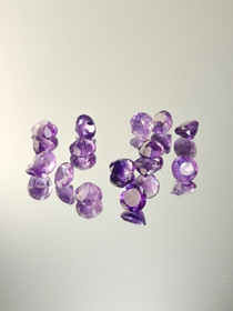 Ametisti erä ( 5-4 x 3 mm \ 0,49 ct ) pyöreä