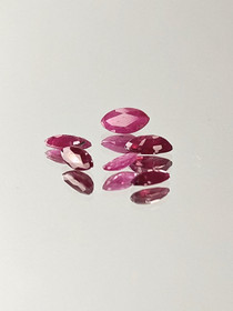 Ruby lot ( 5.8-4.9 x 3.1-2.1 mm \ 0,25 ct ) marquise