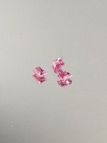 Ruby lot ( 4.1 - 3.6 mm \ 0,20 ct ) square