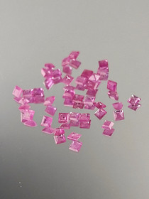 Ruby lot ( 2.3 - 1.8 mm \ 0,06 ct ) square