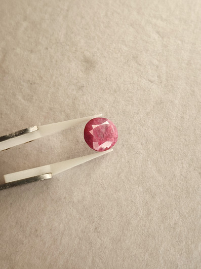 Natural Sapphire 8,2ct color enhanced