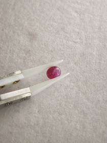 Luonnon safiiri 2,1ct väri käsitelty