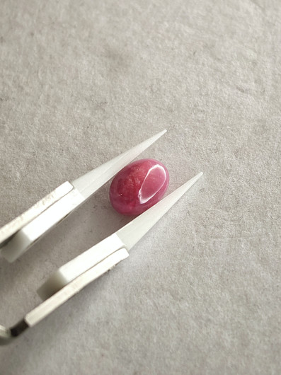 Luonnon safiiri 7,70ct väri käsitelty