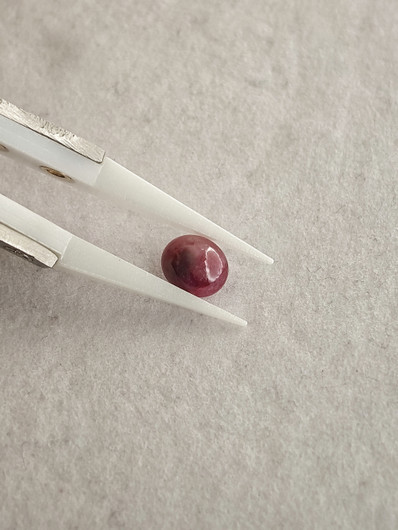 Natural Sapphire 1,95ct color enhanced