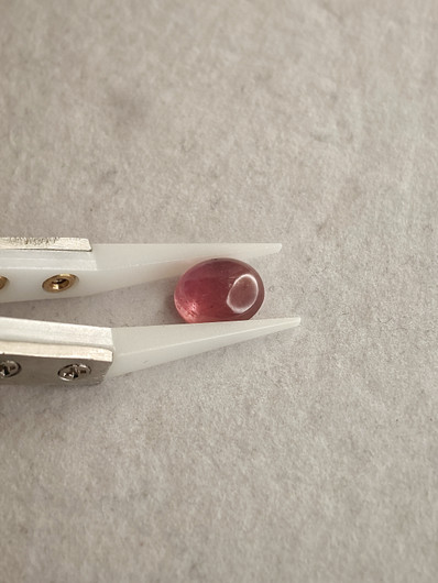 Rubiini 4,95 ct ovaali