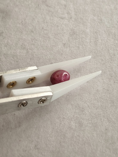 Natural Sapphire 3,8ct color enhanced