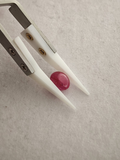 Luonnon safiiri 3,5ct väri käsitelty