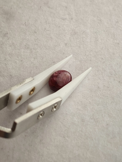 Luonnon safiiri 5,22ct väri käsitelty