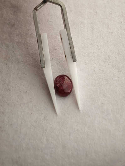 Luonnon safiiri 5,22ct väri käsitelty