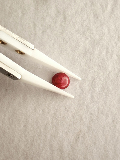 Natural sapphire 1,6ct color enhanced