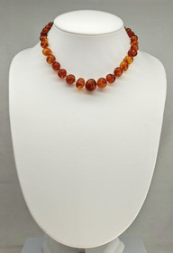 Vintage Baltic Amber necklace 46 cm