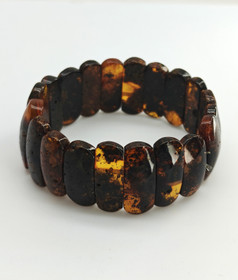 Itä-meren Meripihka rannekoru 