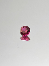 Ruby (synt.) 1 ct round