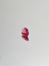 Ruby (synt.) 0,8 ct pear