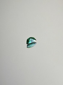 Quartz 0,2 ct, half moon