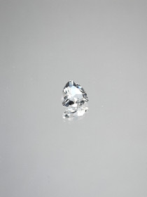Quartz 0,6 ct triangle