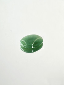 Jade 12,6 ct oval