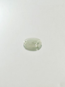 Jade 7,5 ct oval