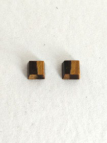 Tiger eye pair 6 x 6 x 4 mm \ 2 x 2,2 ct square