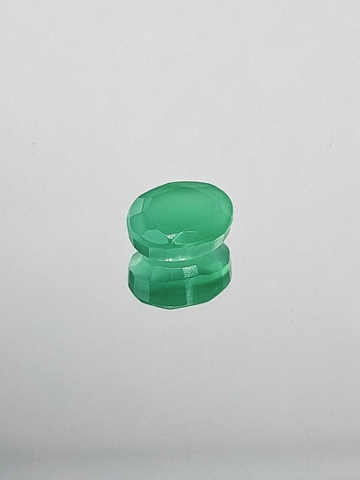 Chrysoprase 2,5 ct oval