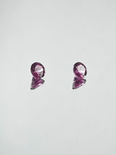 Rodolite Garnet pair 5 x 3 mm / 2 x 0,6 ct round