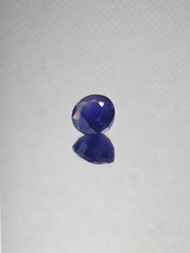 Luonnon safiiri 4,6 ct pyöreä