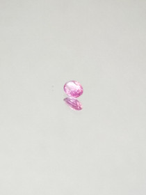 Luonnon safiiri 0,2 ct ovaali