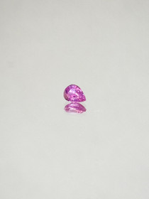 Luonnon safiiri 0,3 ct pisara