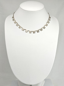 Vintage hopeinen kaulakoru