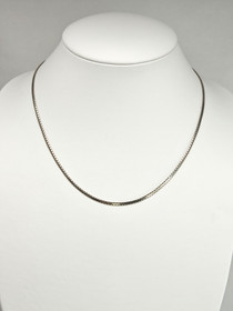 Vintage hopeinen ketju